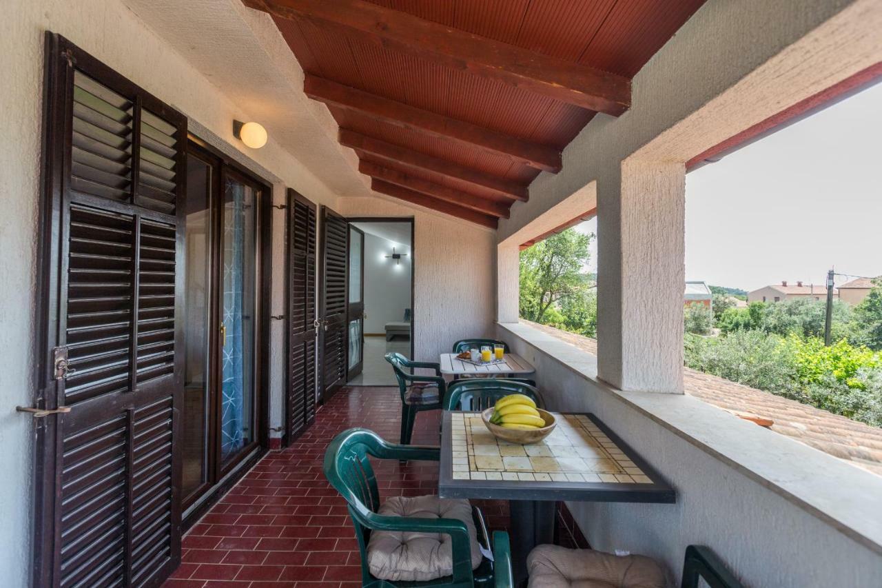 Apartment Lungera プーラ エクステリア 写真