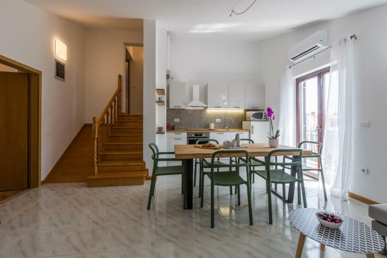 Apartment Lungera プーラ エクステリア 写真